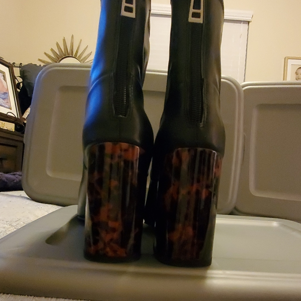 Boots - Picture 2 of 2